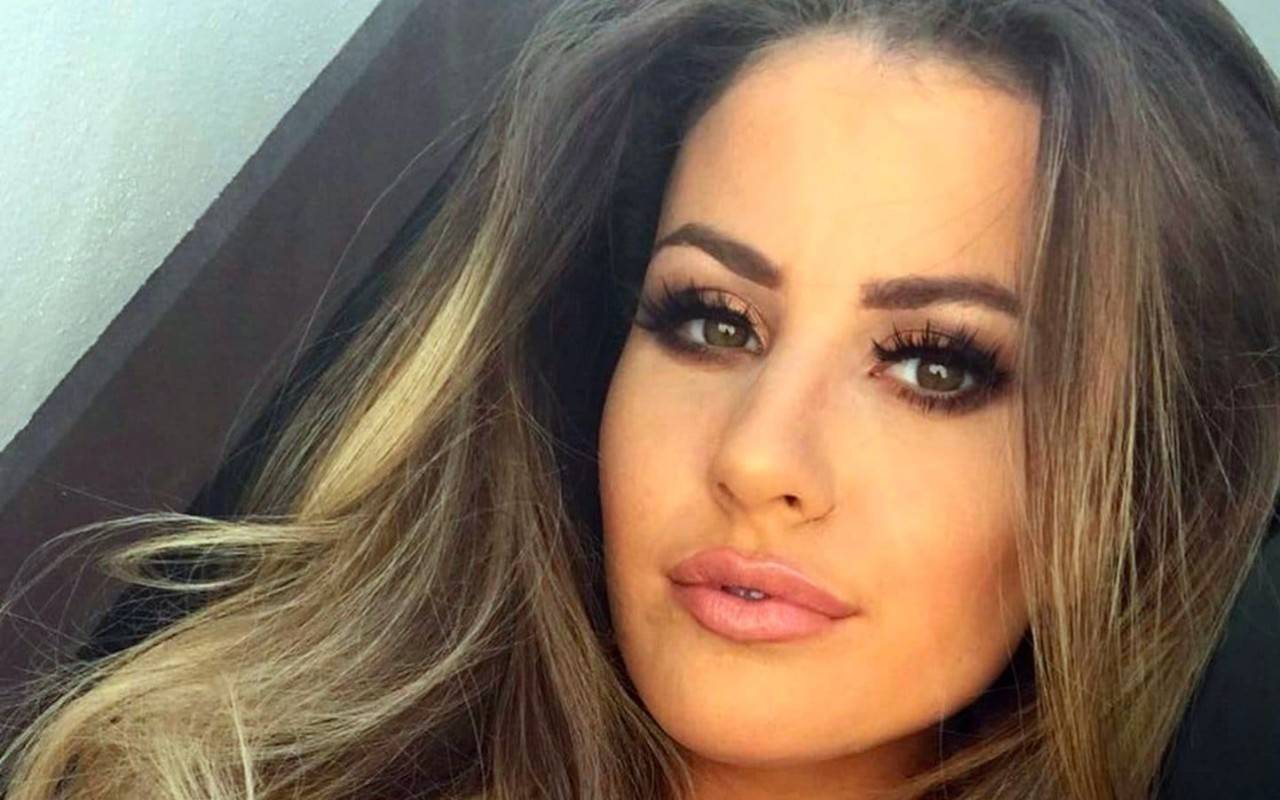 هل اختلقت العارضة البريطانية قصة خطفها "المرعبة"؟