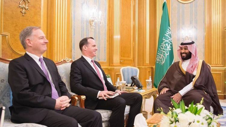 ولي العهد السعودي يبحث مع مبعوث ترامب سبل مكافحة 