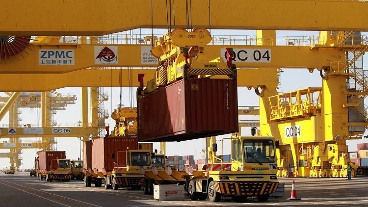بلومبرغ: قطر تشهد أبطأ نمو اقتصادي منذ 1995