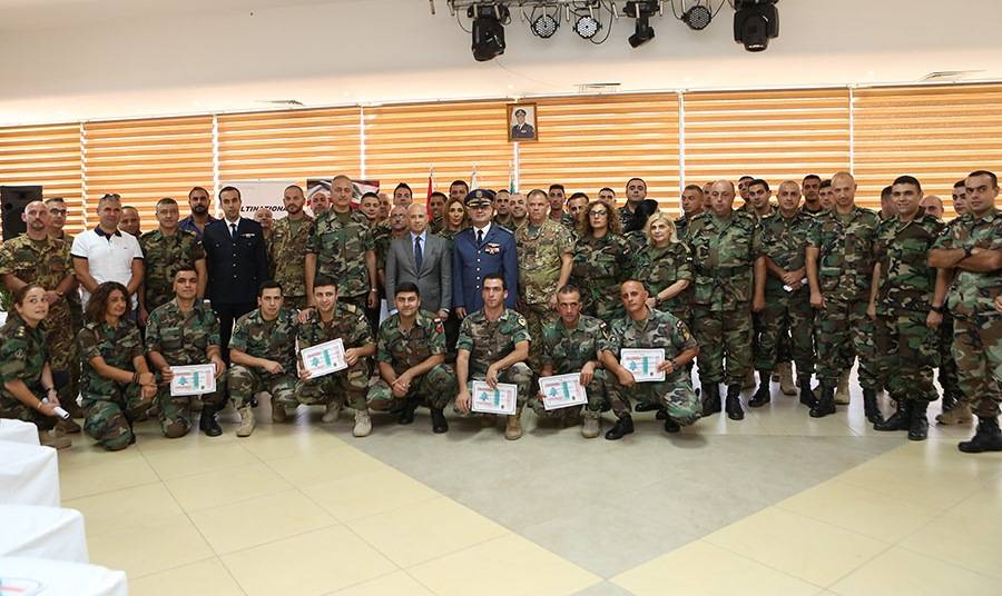 تخريج في الفياضية لعسكريين تابعوا دورات تدريبية بإشراف فريق إيطالي