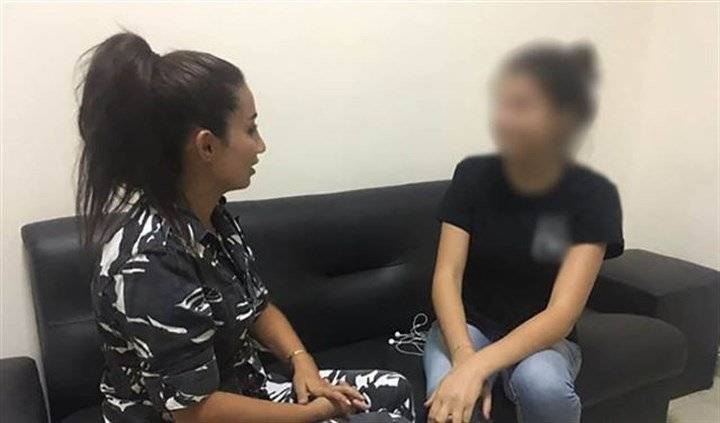 إبنة الـ14 عاماً لدى فصيلة المصيطبة.. والسبب والداها!