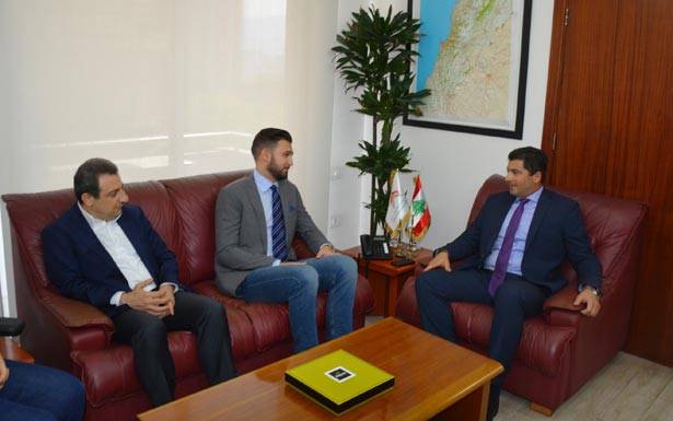 لحود عرض وتيمور وأبو فاعور مشاريع
مؤسّسة الإسكان وتعديل الإيجار التملّكي