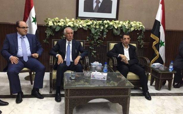 حكومة الحريري الاولى اعادت «تطبيع» العلاقات مع سوريا