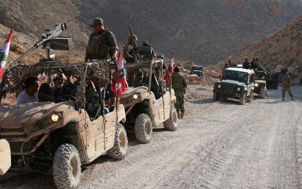 معركة «عرسال3» انطلقت... عودة النازحين اليها الى القلمون