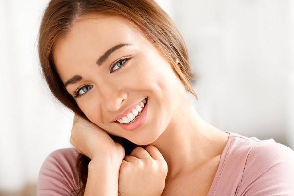 4 خطوات أساسية للحصول على بشرة متألقة