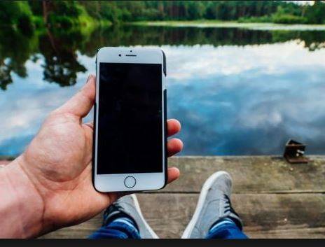 اكسسوارات للهاتف مفيدة في الرحلات.. تعرّفوا إليها!