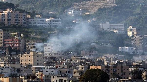 تواصل الاشتباكات في عين الحلوة ورصاص القنص يطال الشوارع المحيطة بالمخيم