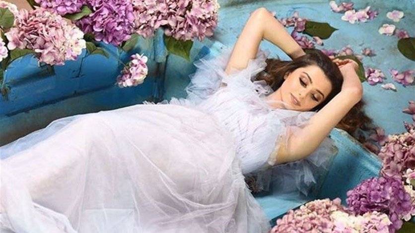 جمال ماريتا الحلاني وأناقتها مع والدتها.. ما المناسبة؟