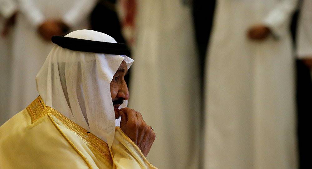 الملك سلمان يعود إلى السعودية بعد إجازة بالمغرب