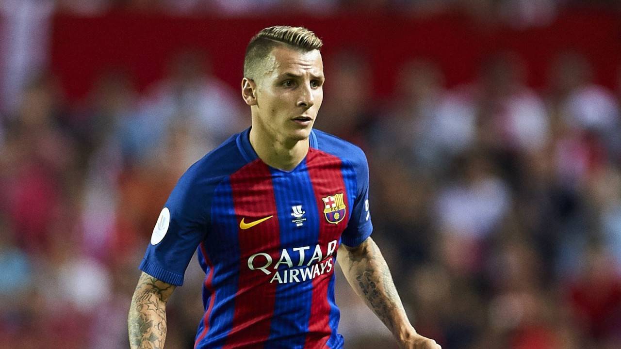 نجم برشلونة ساهم في إسعاف ضحايا الحادث الإرهابي
