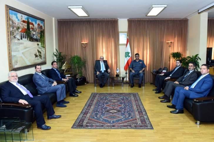 عثمان استقبل مايلز و محي الدين والشيخ صلح و ضاهر