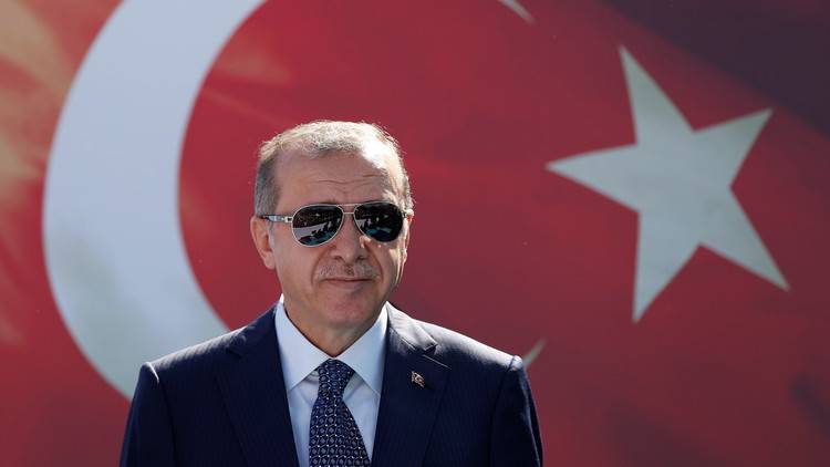 مرسوم جديد يضع المخابرات التركية تحت إمرة أردوغان