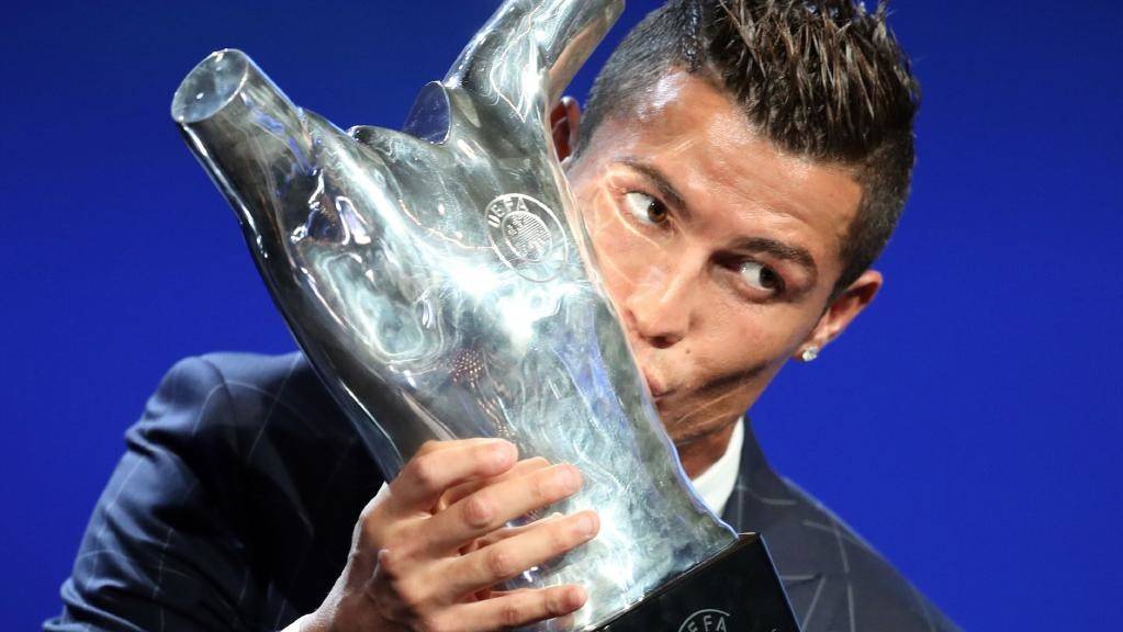 رونالدو أفضل لاعب في أوروبا!