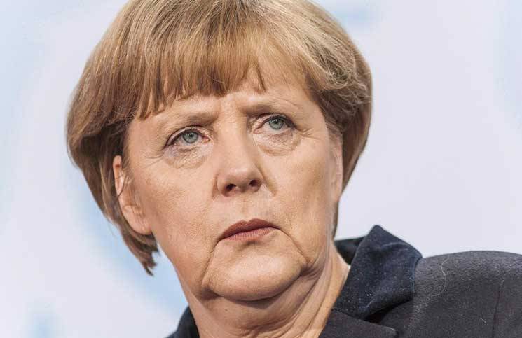 ميركل تحافظ على تقدمها بـ12 نقطة على منافسها قبل الانتخابات