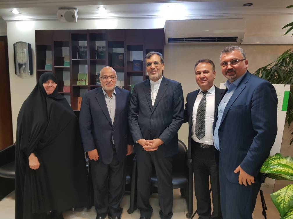 ندوة عن الامام الصدر في طهران وكلمات اكدت انه اسس مدرسة في العيش المشترك
