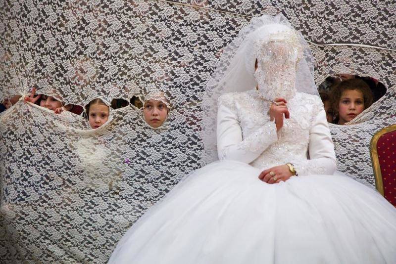 إبنة الـ18 كانت تحضّر لزفافها بعد العيد.. وهكذا إختفت!