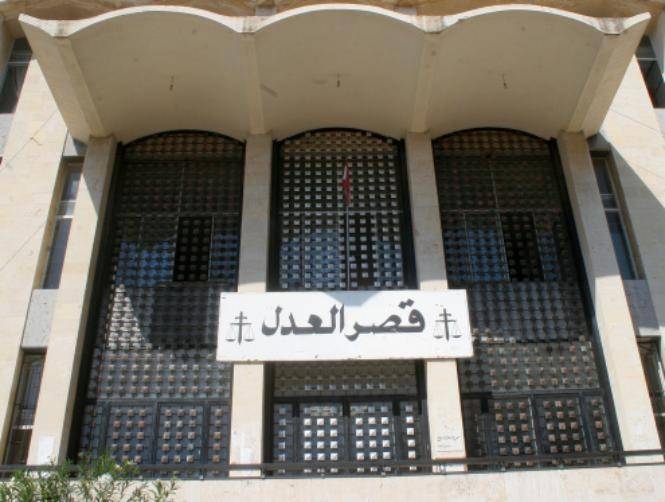تعليق اعتكاف القضاة