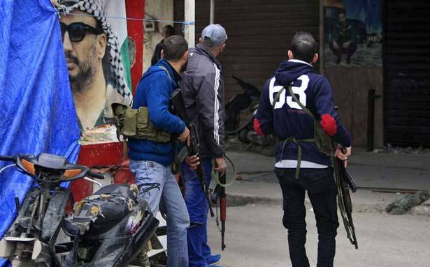 هل يخطط «داعش» للسيطرة على «عين الحلوة» تعويضاً عن هزيمته؟