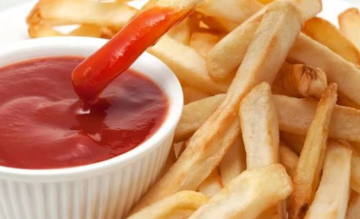 فيديو: 10 أشياء مقززة تفعلها المطاعم لتوفير الأموال!