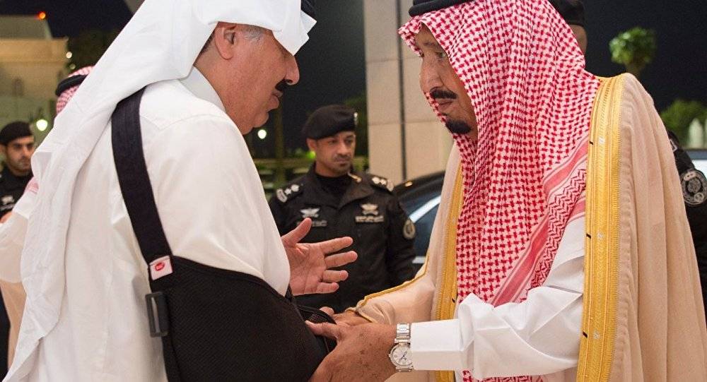 تعرف على سبب إصابة الأمير متعب بن عبدالله في كتفه