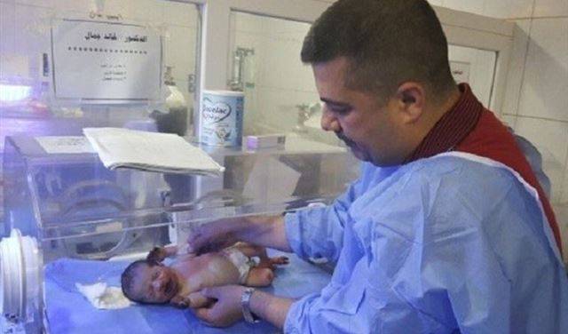 "بتول" رضيعة تثير الرأي العام بالعراق.. 67 طلبا لتبنيها