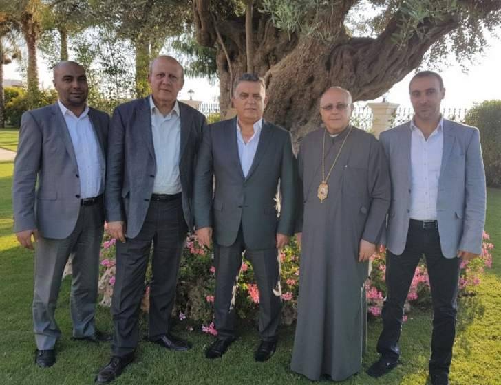المطران درويش زار اللواء إبراهيم مهنئا بالأضحى وبعيد الأمن العام