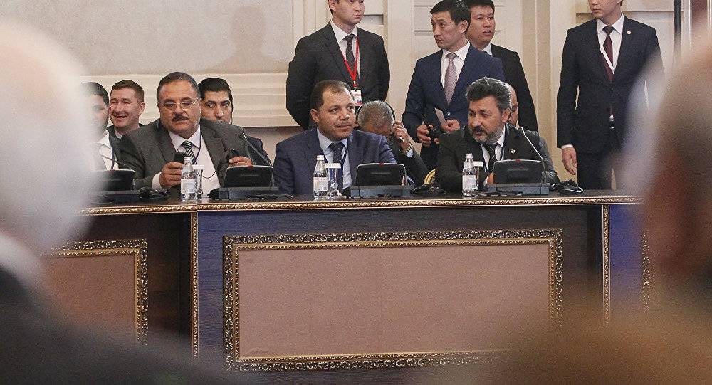 أحمد بري: لا نقبل بوجود "منصة موسكو" ضمن الوفد الموحد للمعارضة السورية
