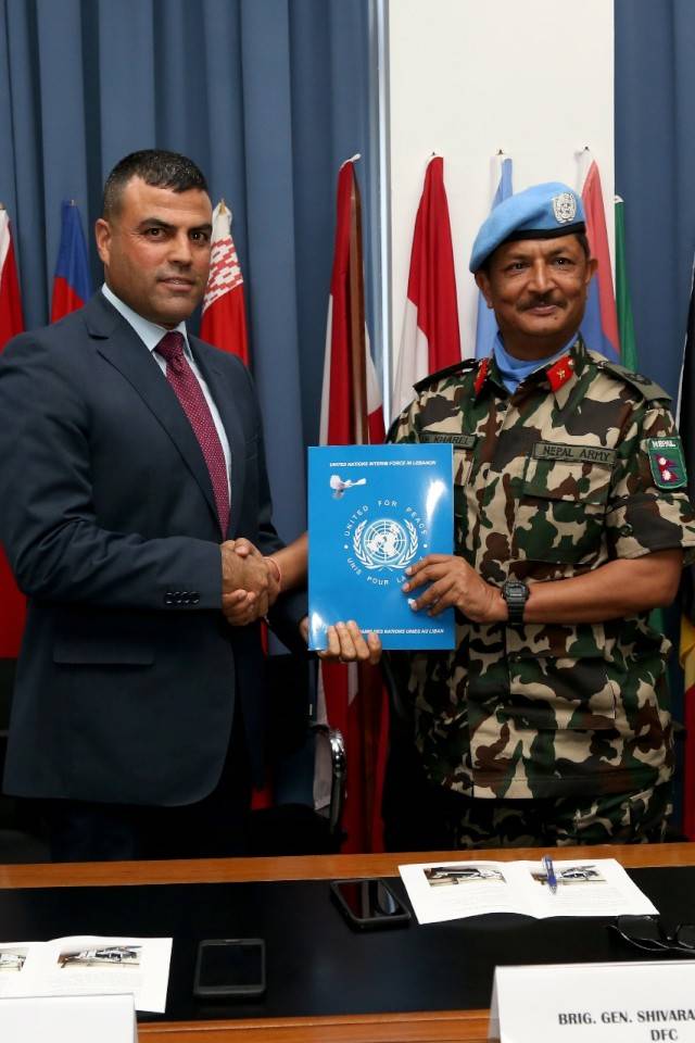 بالصور..الامن العام يتسلّم هبة من اليونيفيل
