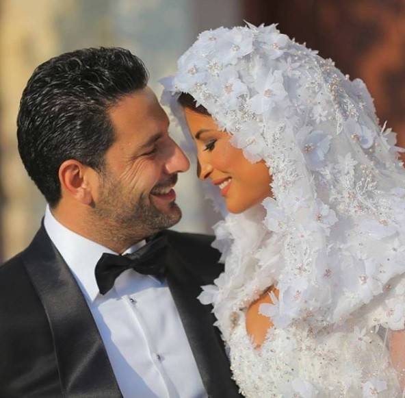 صورة جديدة لريم السعيدي ووسام بريدي بعد زفافهما