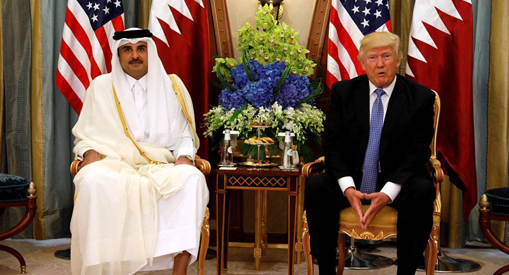 أمير قطر يتلقى اتصالا هاتفيا من ترامب