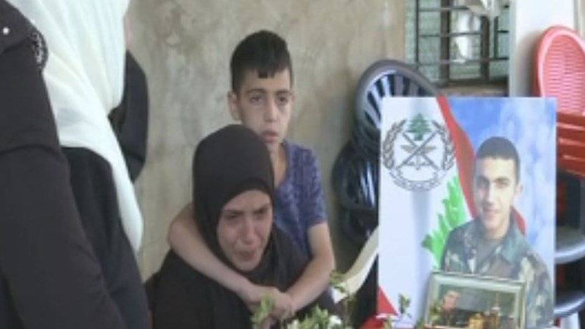 بالصور- شمسطار تودع الشهيد علي الحاج حسن...
