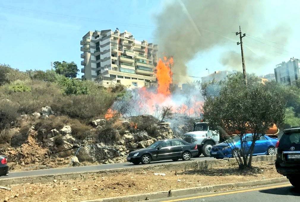 اندلاع حريق بالقرب من مثلث كفرحباب غزير