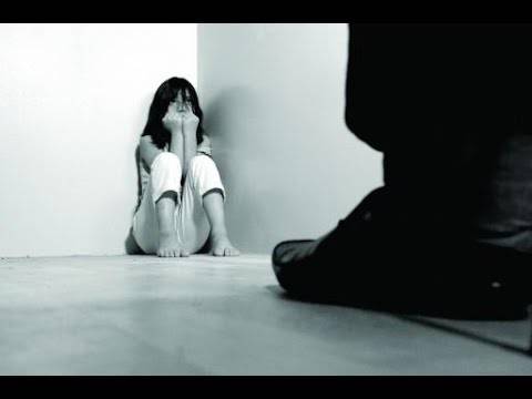 طفلة وناطور و