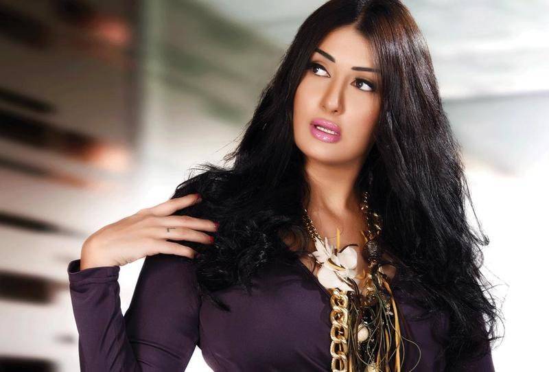 بعد الفيديو الفاضح.. هل تُحبس غادة عبد الرازق سنة؟