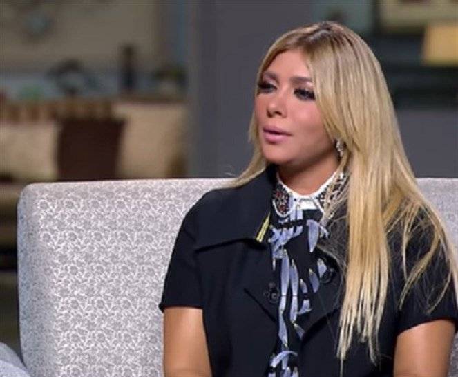 بالفيديو - هل تذكرون الشاب الوسيم في كليب "يا مجنون"؟ ما كشفته عنه أصالة بعد 15 عاماً صادم وغير متوقع!