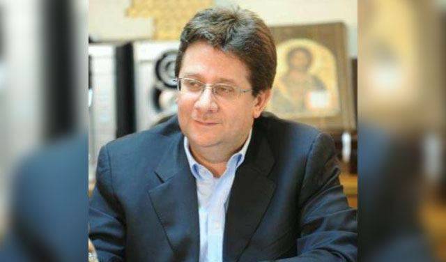 وصول كنعان الى معراب ممثلا الرئيس عون بقداس "شهداء المقاومة اللبنانية"
