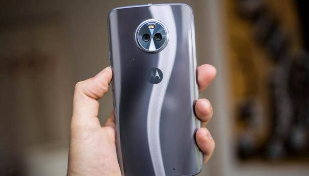 Moto X4.. هاتف ذكي بكاميرتين خلفيتين