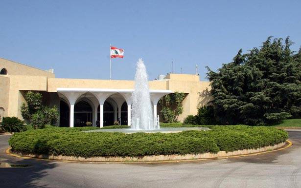 المعادلة: السياسة لبعبدا والاقتصاد للحريري