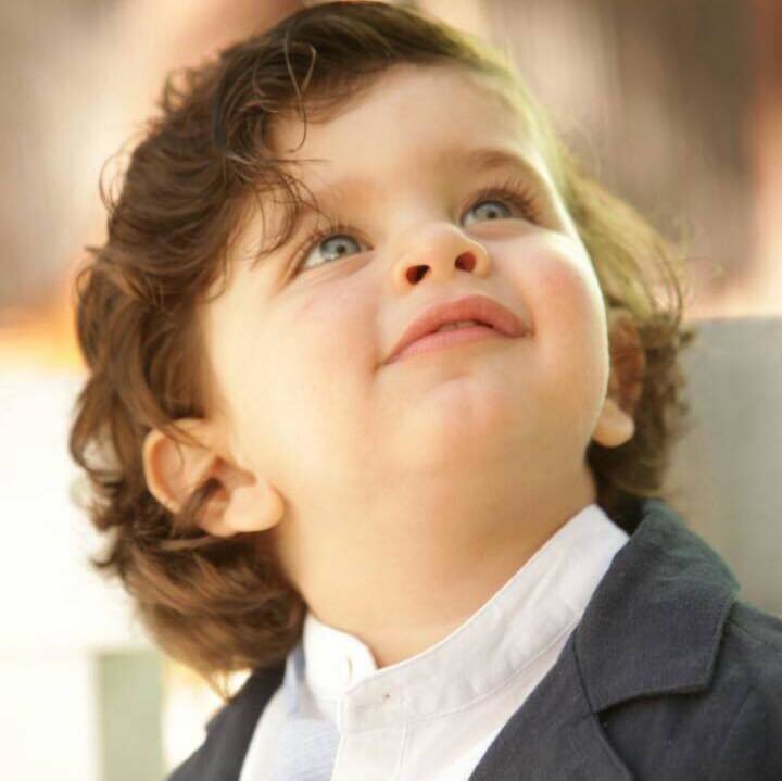 بالفيديو.. طفل لبناني 