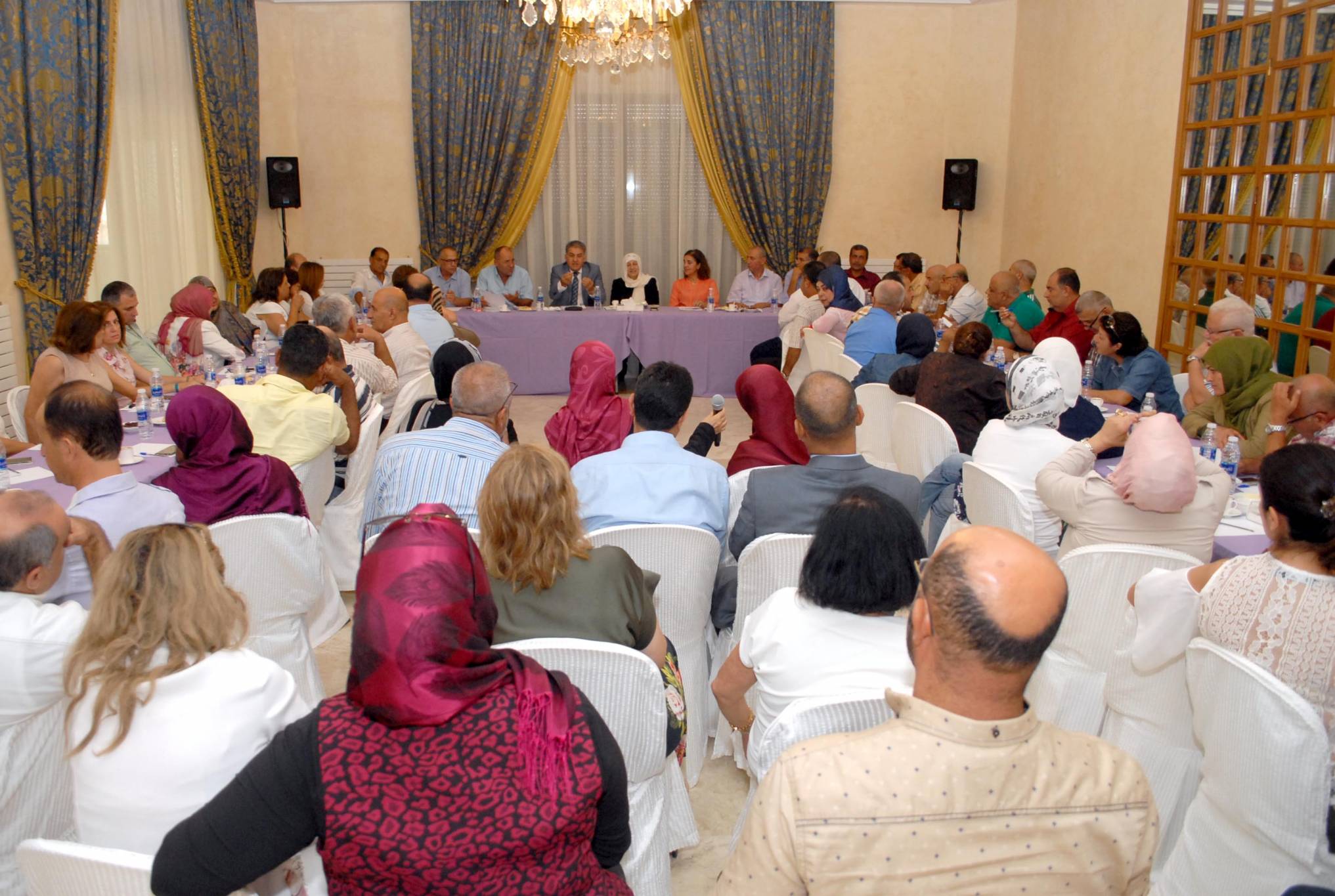 اجتماع لمدراء مدارس الجنوب في مجدليون والحريري نقلت مطالبهم الى حمادة