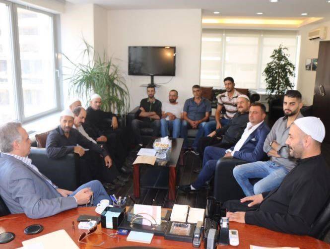 أرسلان عرض لملف المهجرين مع وفود في الوزارة