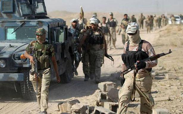 القوات العراقية تبدأ تطهير الحدود مع سوريا