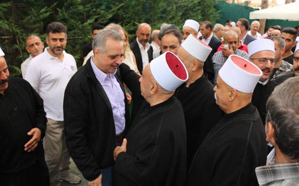 استقبل وفوداً في عاليه
أرسلان : مقتنعون بأن هذا البلد يُنهش
طائفياً ومذهبياً من كلّ حدب وصوب