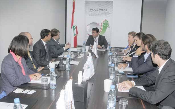 صندوق النقد الدولي : لبنان يحتاج الى وقف ارتفاع الدين العام
وتصحيح أوضاع الماليّة وتعزيز النموّ من خلال الإصلاحات الهيكليّة