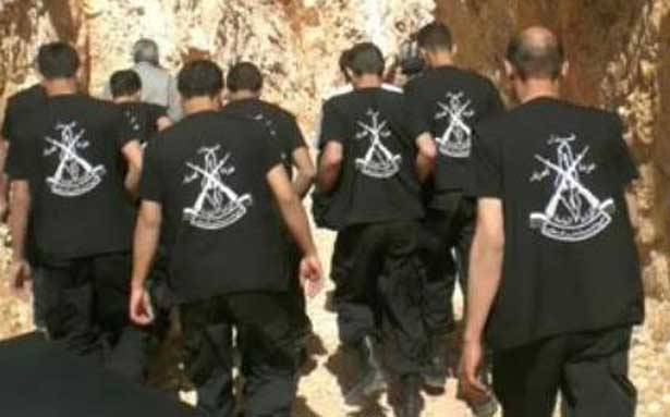 مقاتلو «الجهة الشعبية» ينقلون من قوسايا الى عين الحلوة