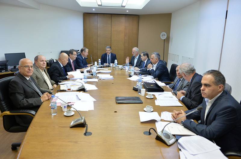 فرعية اللجان أقرت مواد من مشروع إنشاء نظام التقاعد