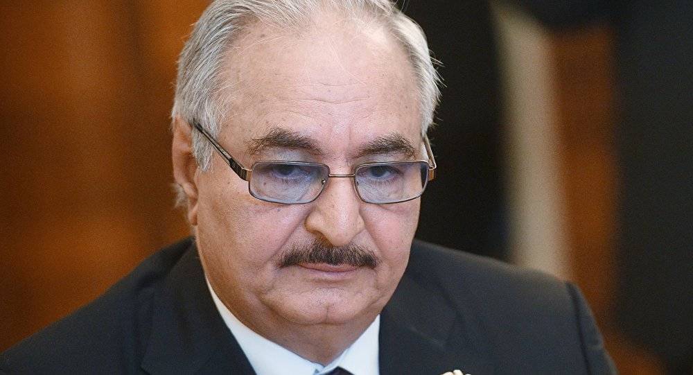 حفتر في تونس اليوم للبحث عن تسوية سياسية للأزمة الليبية