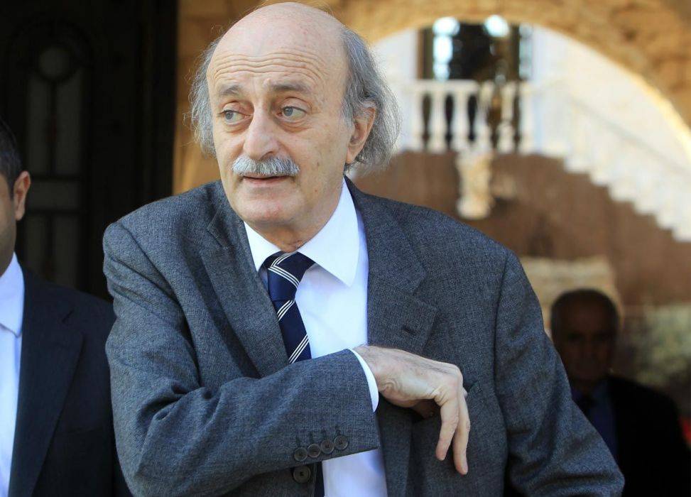ماذا غرّد جنبلاط عن العلاقات اللبنانية السورية؟