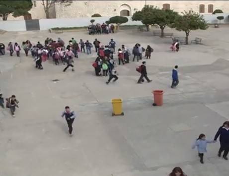 بالفيديو.. هل يتعطّل العام الدراسي هذه السنة؟!
