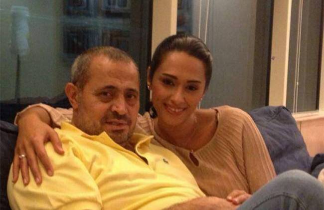 أحدث صور لزوجة جورج وسوف وطفلته عيون.. كم تشبهه!